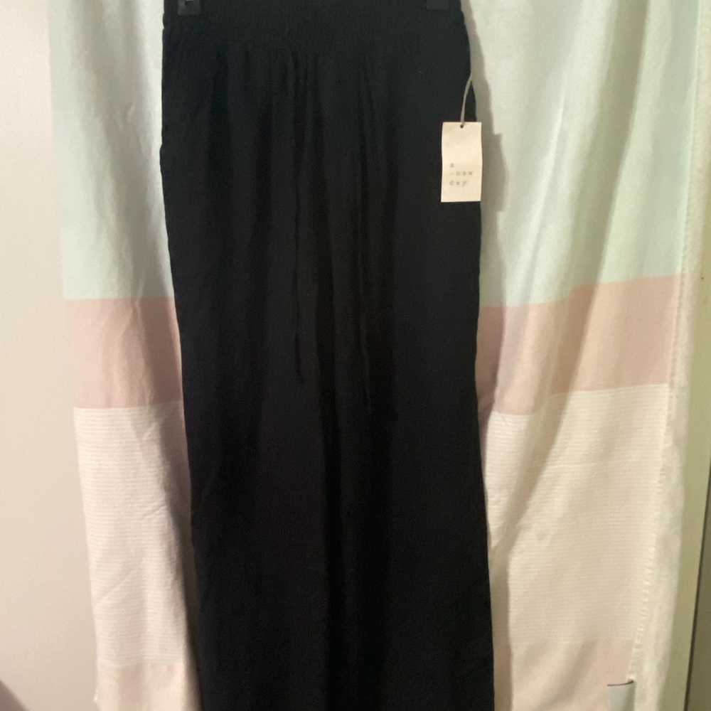 Women’s linen pants